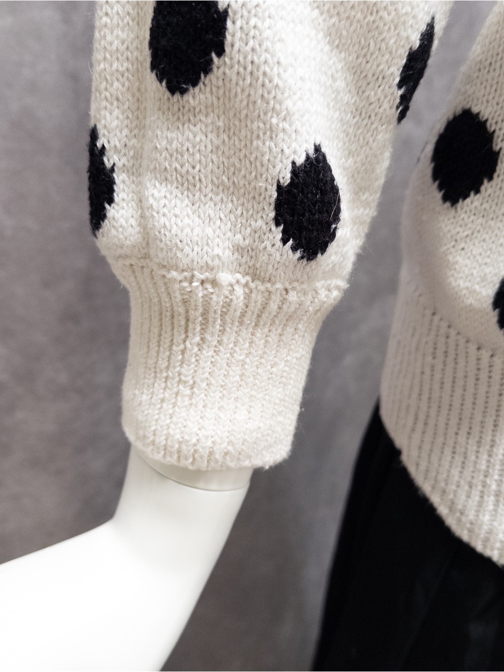 Vintage Bonnie Boerer Magician Illusionist Sequin Embellished Polka Dot Sweater - Picture 7 of 12